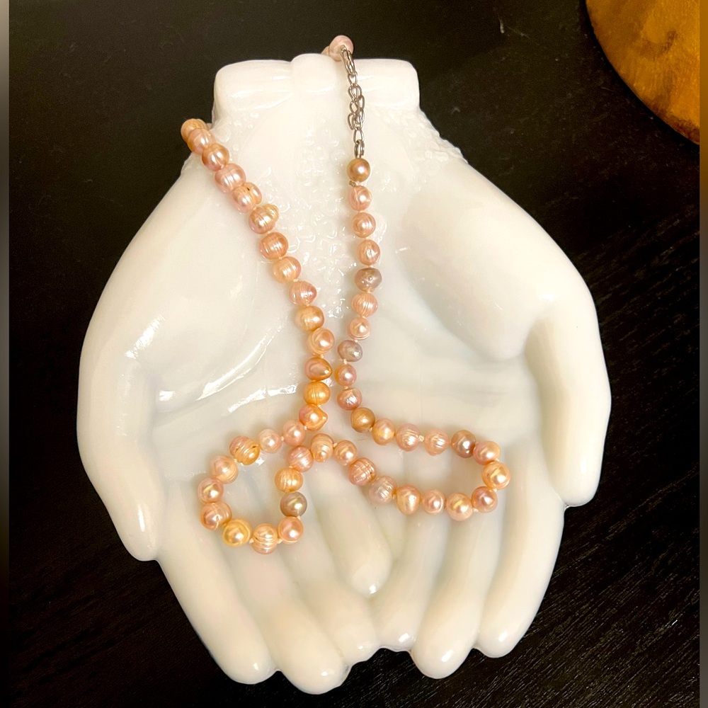 Freshwater pearl necklace